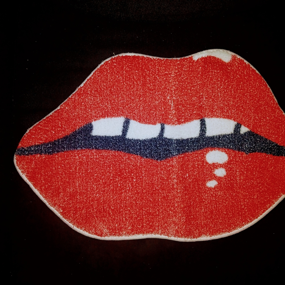 Red Lips Shaped Rug